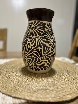 Talavera vase