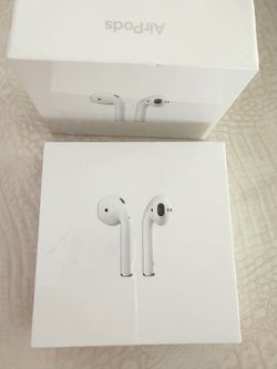 Apple AirPods2nd Gen sealed unopened
