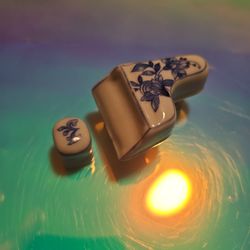 Miniature piano And Bench