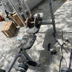 Weight Bench Don’t Need It Since I Moved House Don’t Have Space At Parents