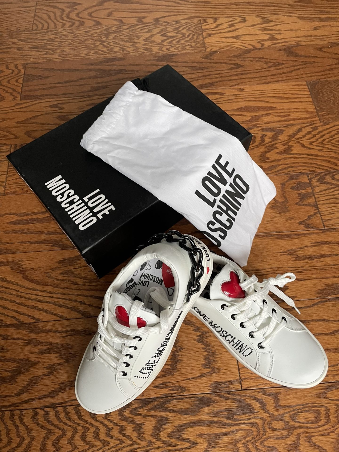 Love Moschino Sneakers