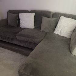 GREY SECTIONAL