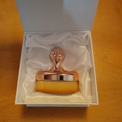 Eloise Mini Teardrop Makeup Brush