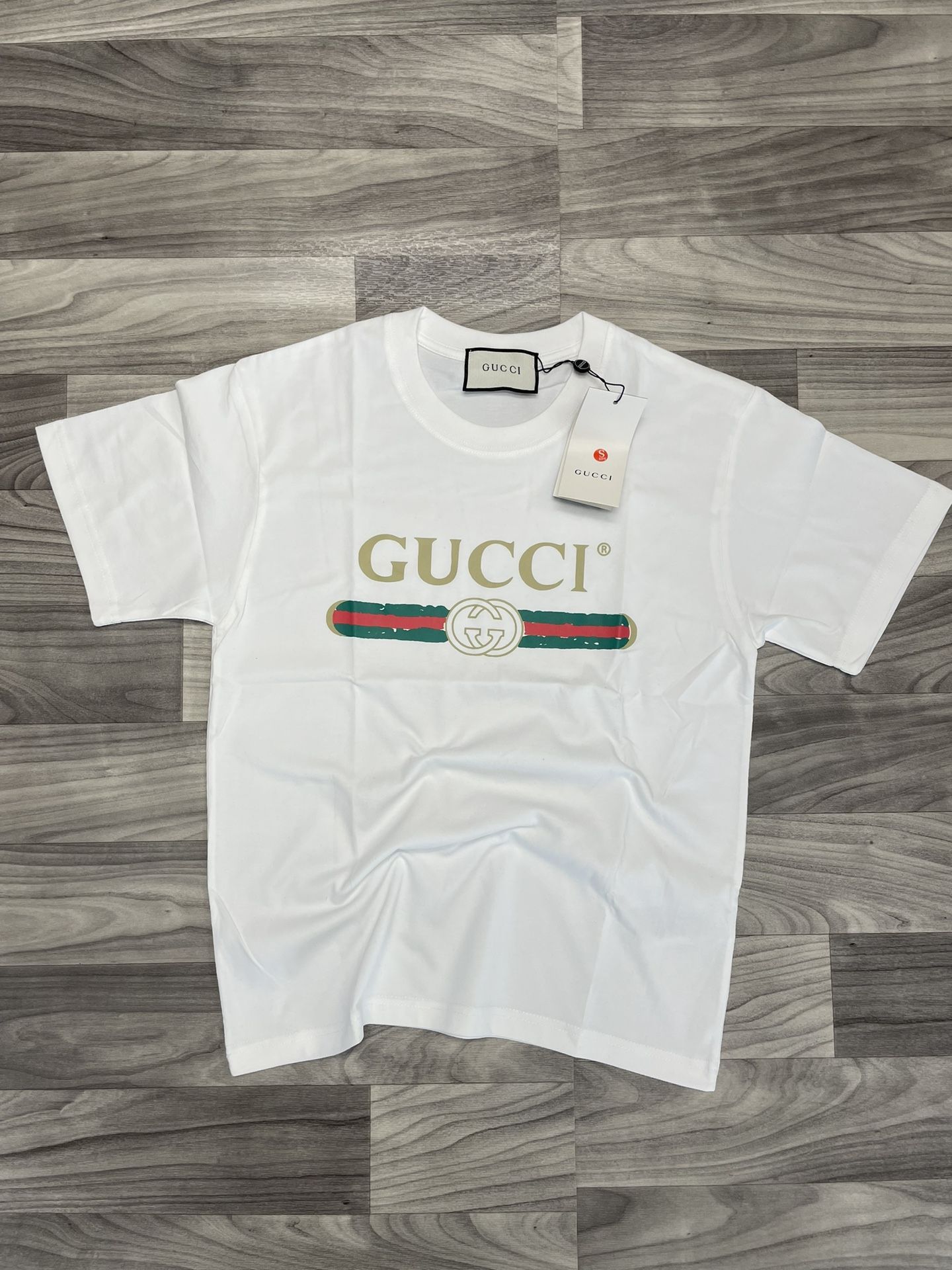 Gucci Vintage Washed Logo Tee Men’s Size Small — Never Worn