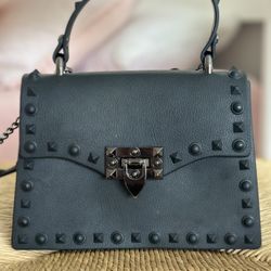 Crossbody Studded Bag 🖤