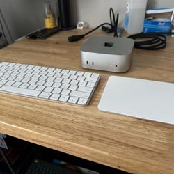 Apple Mac Mini M4 Pro 64GB RAM 2TB SSD Wireless Trackpad and Keyboard
