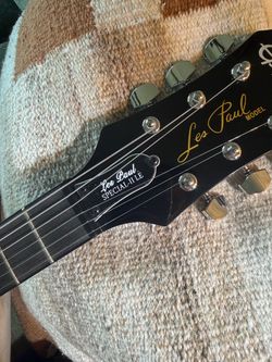 Electric guitar for sale