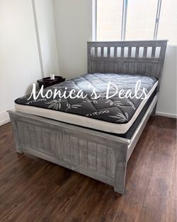 Full Solid Wood Bed With Mattress $500