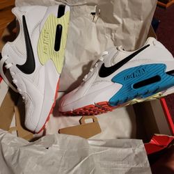 Colors ROCK WITH Nike Women Size 8