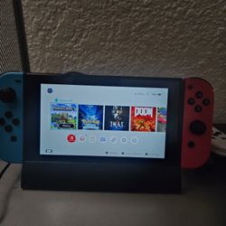 Nintendo Switches and a PSP(modded)