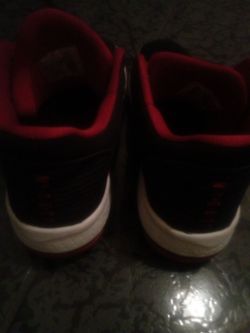 Black Jordans like new ck6636-016