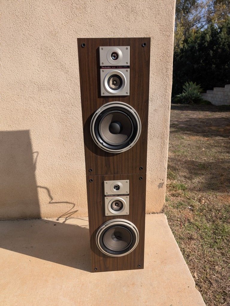 Technics SB-K25 3-Way Floor Speakers