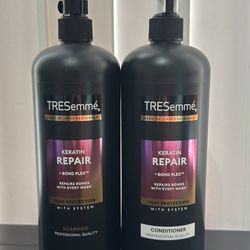 TRESemmé Keratin Repair Shampoo and Conditioner Set