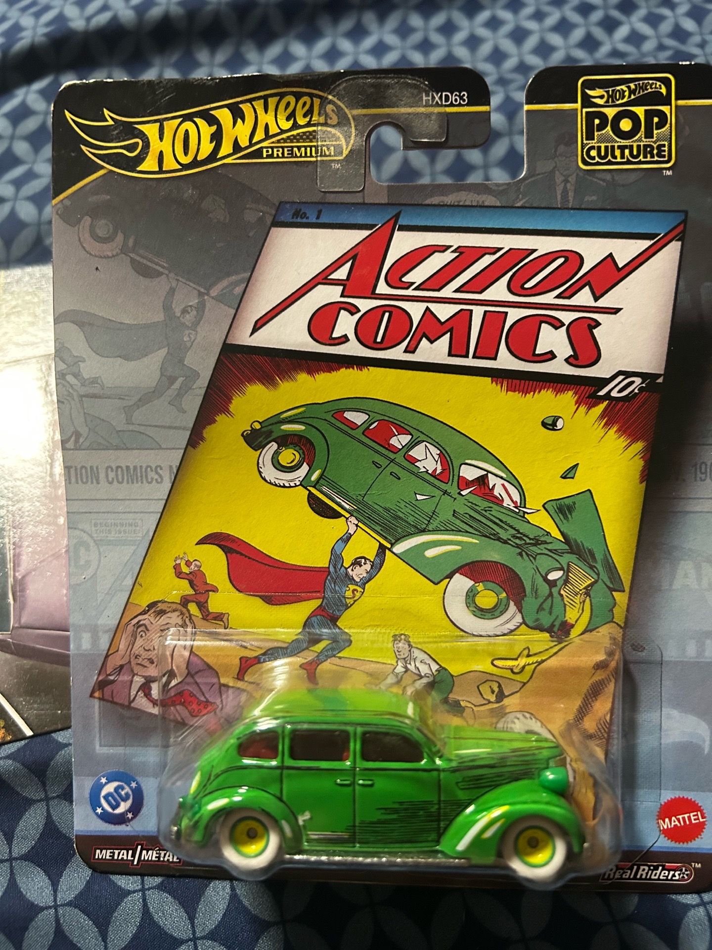 Hot Wheels Premium-POP Culture Action Comics #1 Berline Sedan