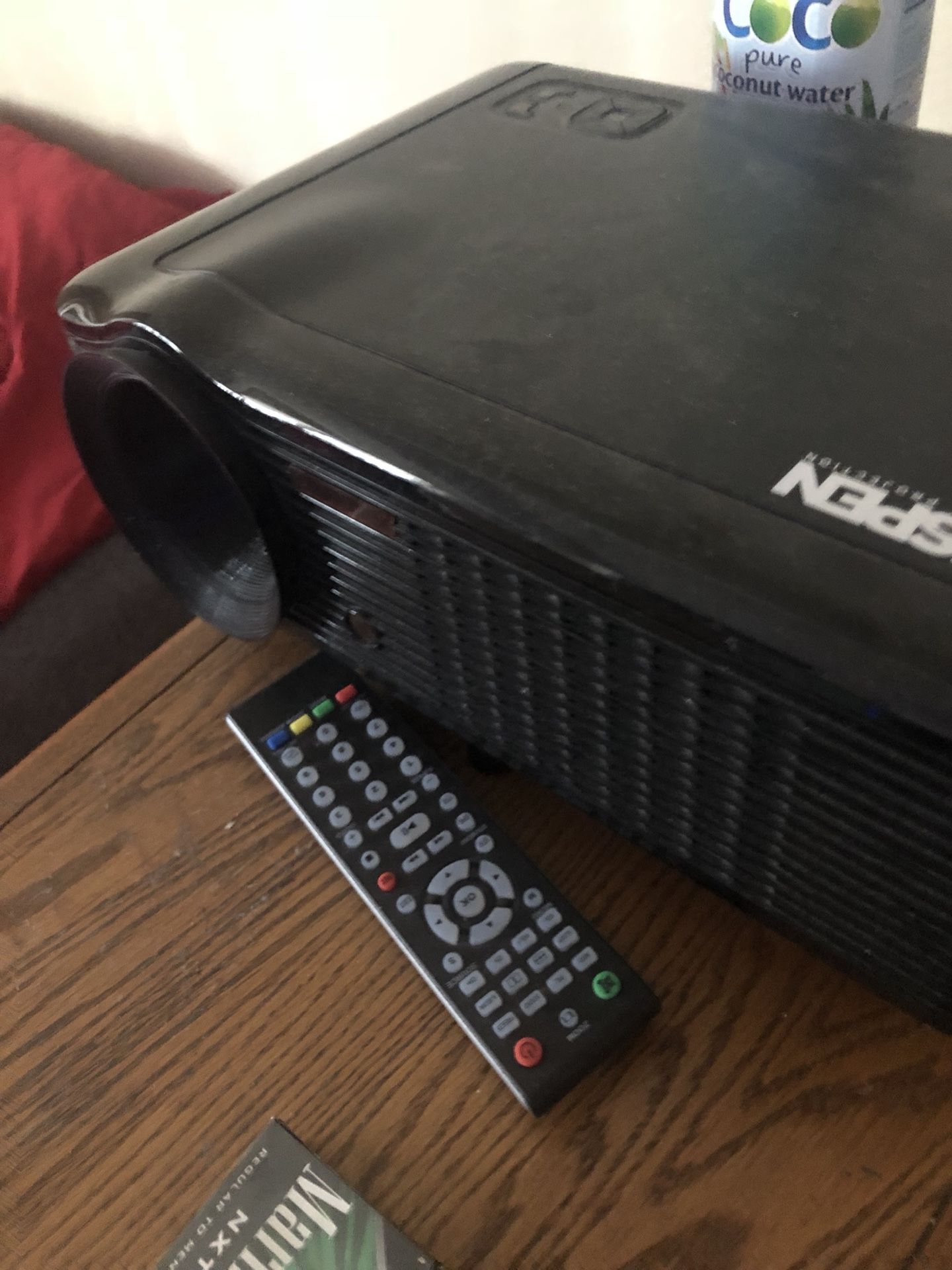 Aspen 4K 3D projector for sale with everything