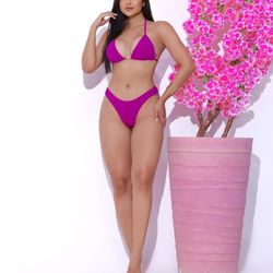 Biquíni And Swimsuit 