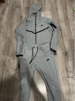 full nike tech grey