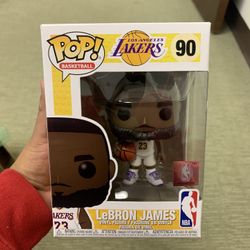 LeBron James Funko Pop