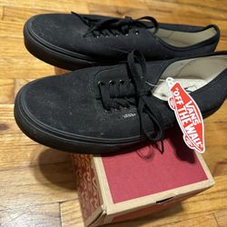 Black Vans 