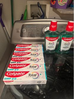 Brand new Colgate bundle all for ($20)(Cash only)(price is firm)