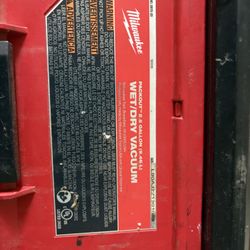 Milwaukee Cordless Vacuum 
