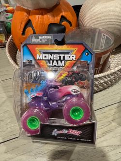 Monster Jam Sparkle Smash 1:64 Scale Die-Cast Truck