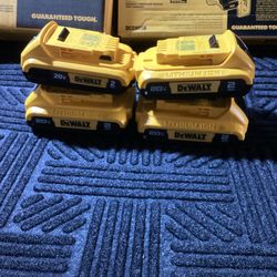 DEWALT 20V MAX LITHIUM-ION 2.0 AH BATTERY 