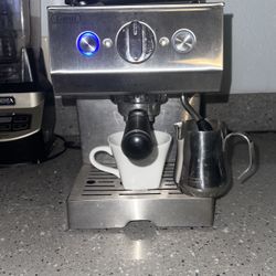 Double Espresso Machine + Milk Steamer - Works Great!