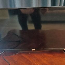 32" TV