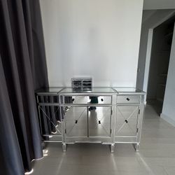Mirror Dresser Table Armoire 