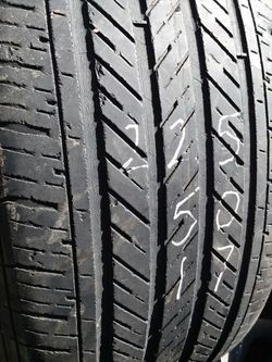 225 50 17 one good Michelin car tire