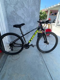 Trek Marlin 6 MTB Medium 29”