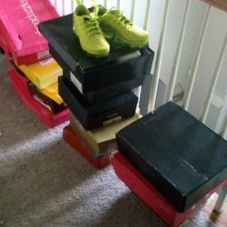 Different Women Shoes For Sale