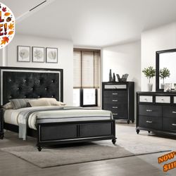 ELEGANT BLACK QUEEN BEDROOM 