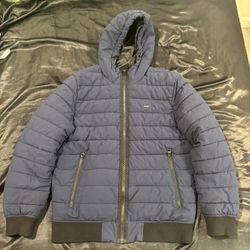 Levi puffer