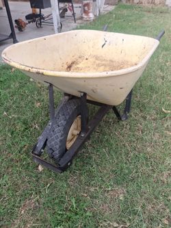 Wheel barrel