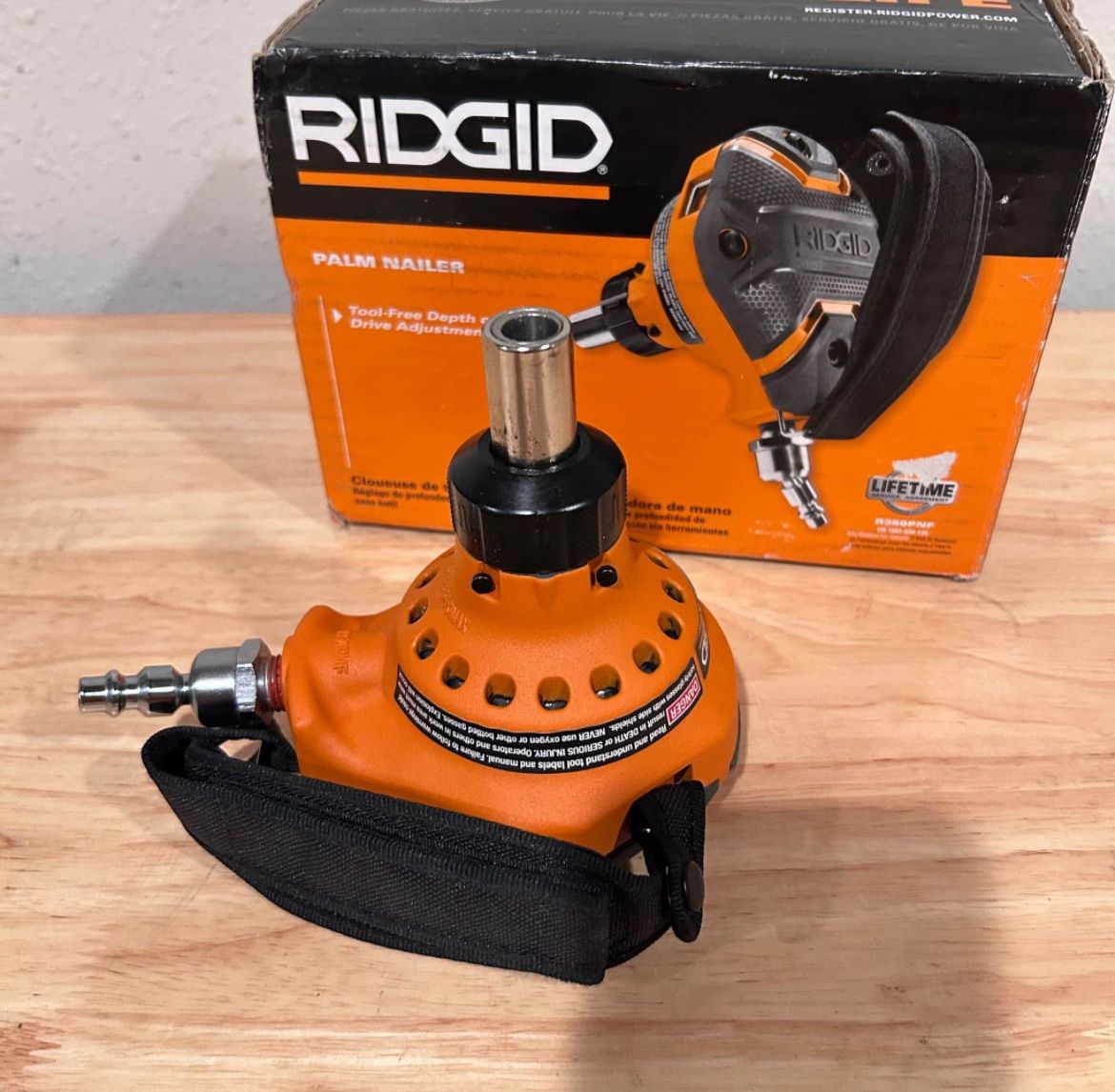 Ridgid Pneumatic 3-1/2 in. Full-Size Palm Nailer