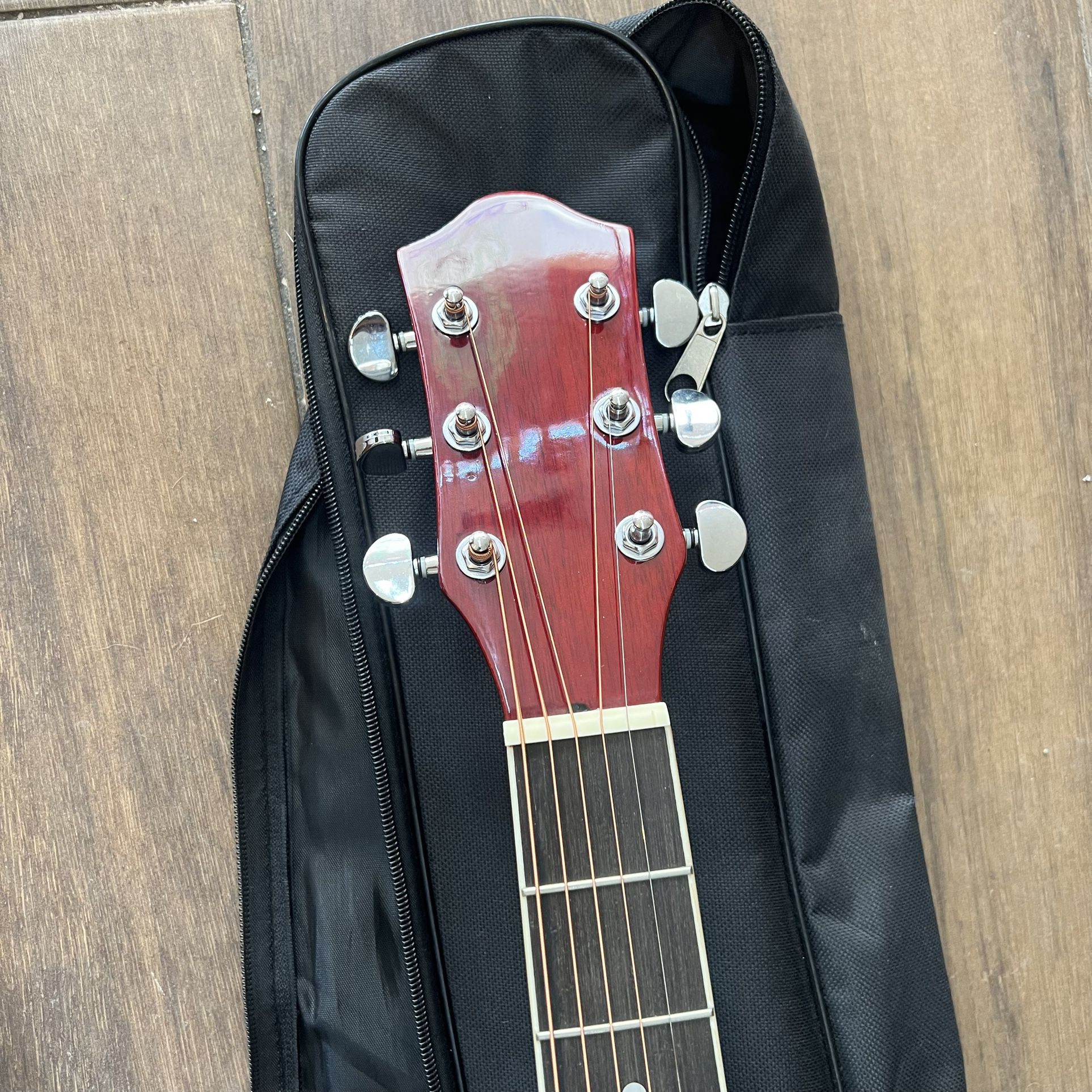 Beginners Acoustic Guitar Set With Bag