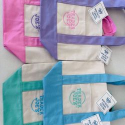 Trader Joes Tote Bags Pastel Colors 4 Small, 1 Large And 1 Micro Tote