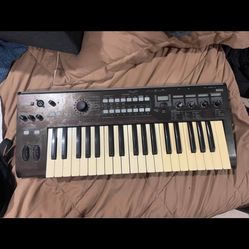 Korg R3 