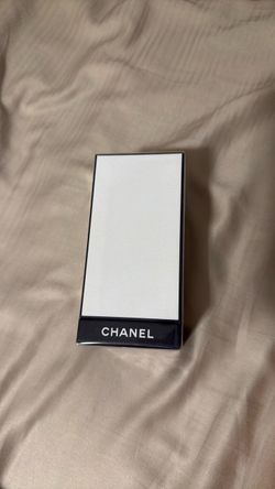 Chanel Sycomore perfume