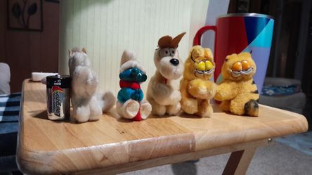Vintage Set Of Clip On Plush Toys