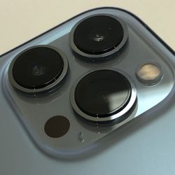 iPhone 13 Pro Max 1TB Unlocked Sierra Blue 