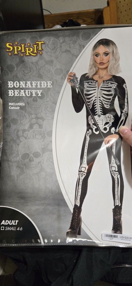 Bonfide Beauty Costume