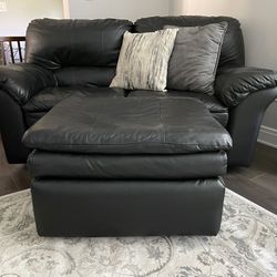 Black Leather Loveseat with Ottoman 