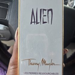 Thierry Mugler Alien 3 oz Women's Eau de Parfume, 90 ML