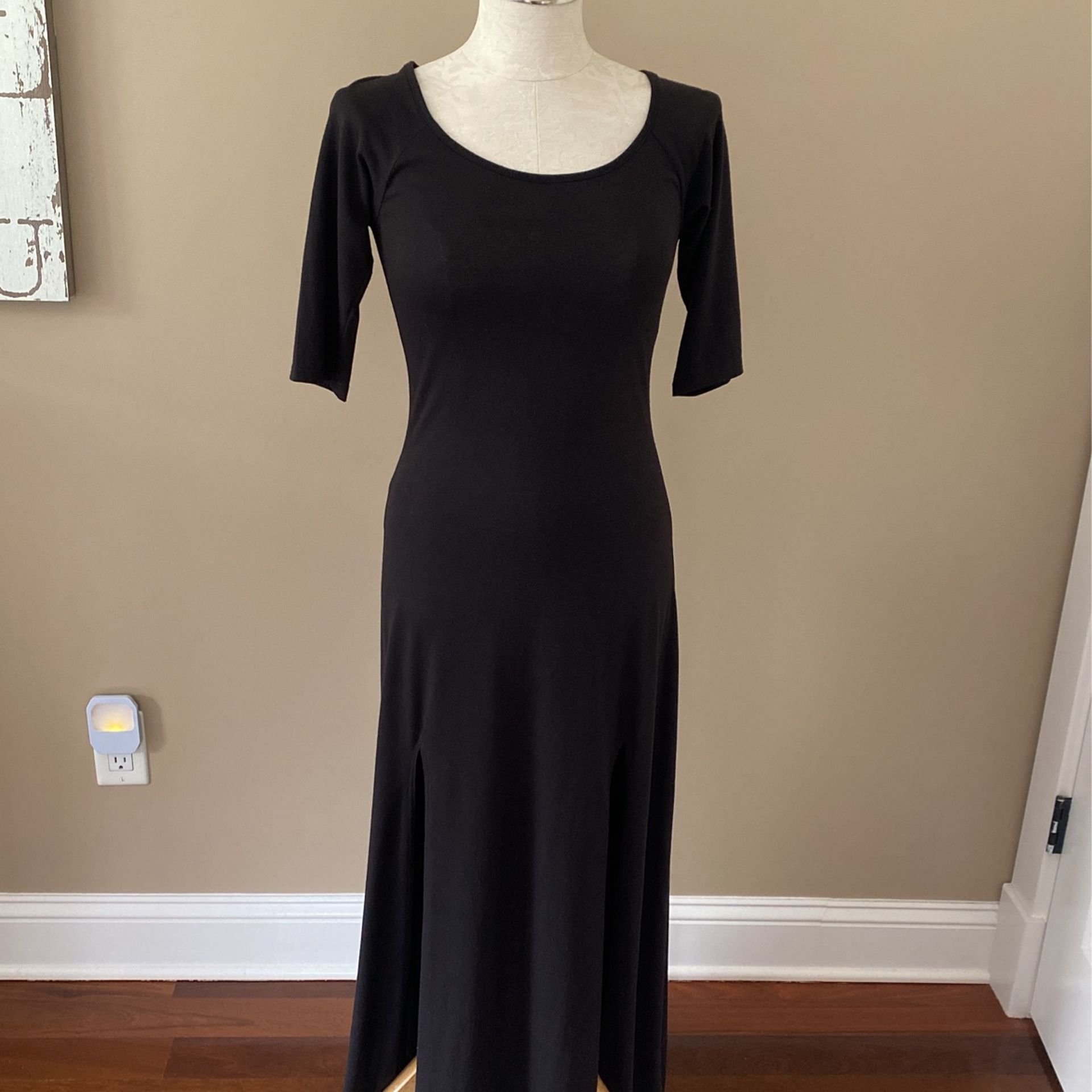 Woman’s Dress