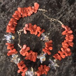 Gorgeous, Showy Vintage Coral And Crystal Necklace And Bracelet Set