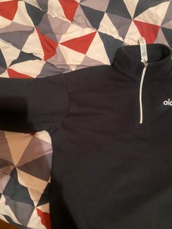 Alo sweater size S/M authentic grabbed Wrong Sized