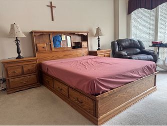 Queen Bedroom Set